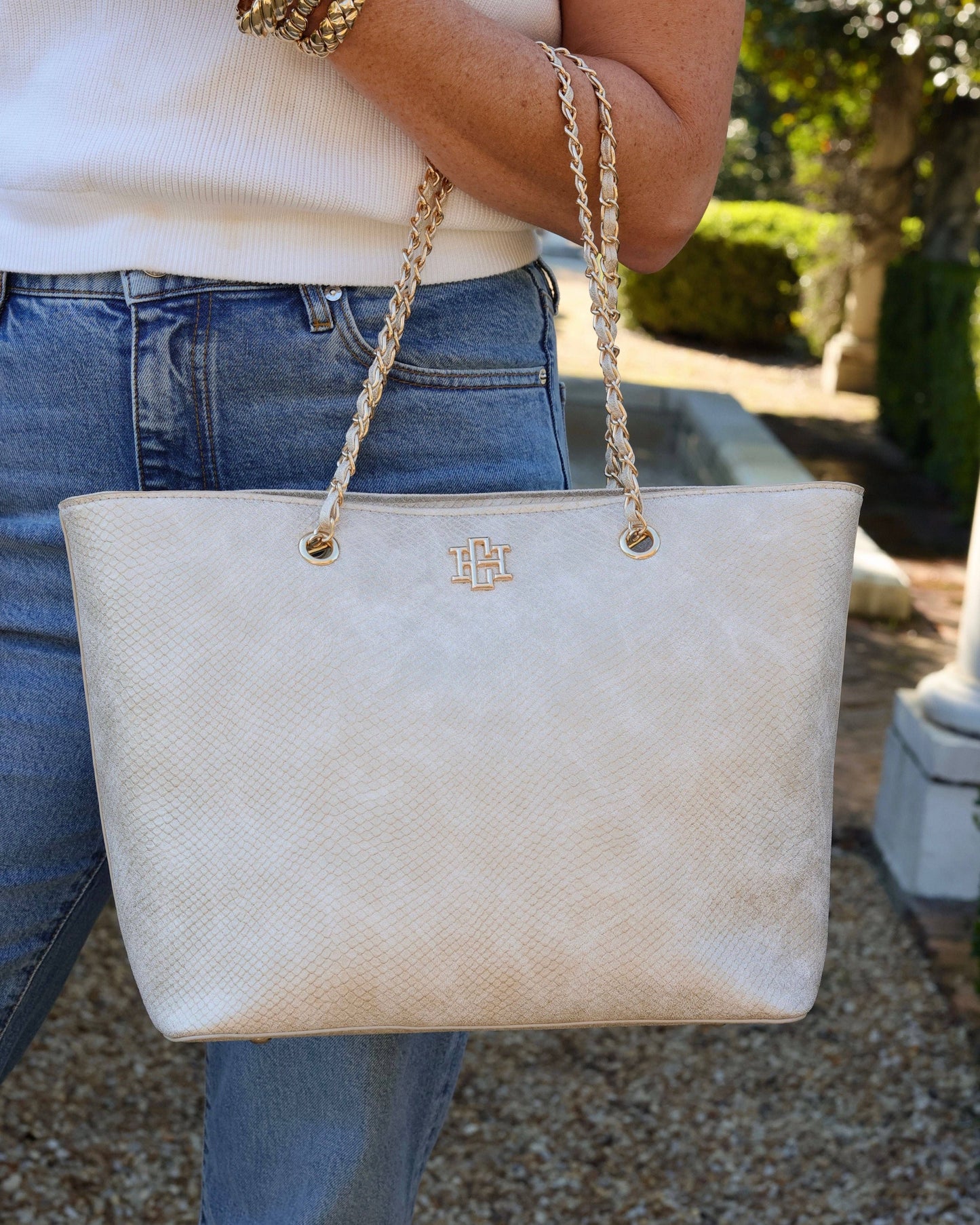 Quentin Tote Shimmer Champagne: Default