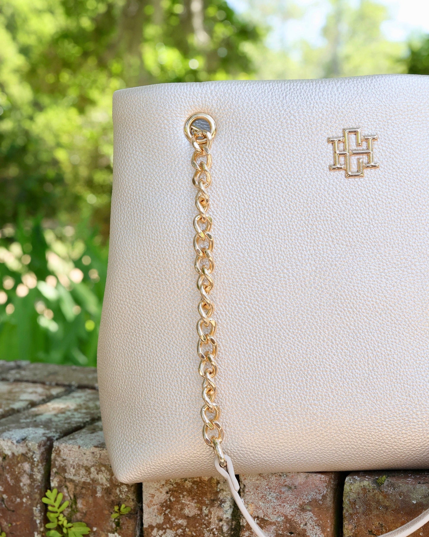 Blair Tote Pearl: Default