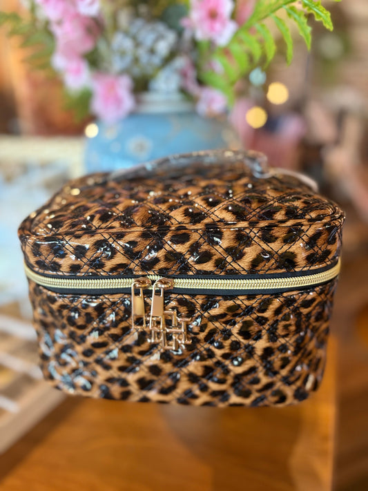 Hampton Train Case (Leopard)