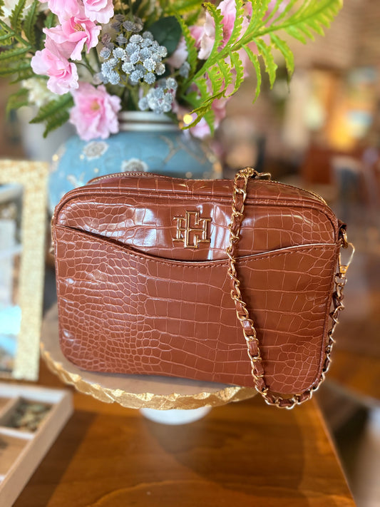 Fiona Crossbody Saddle