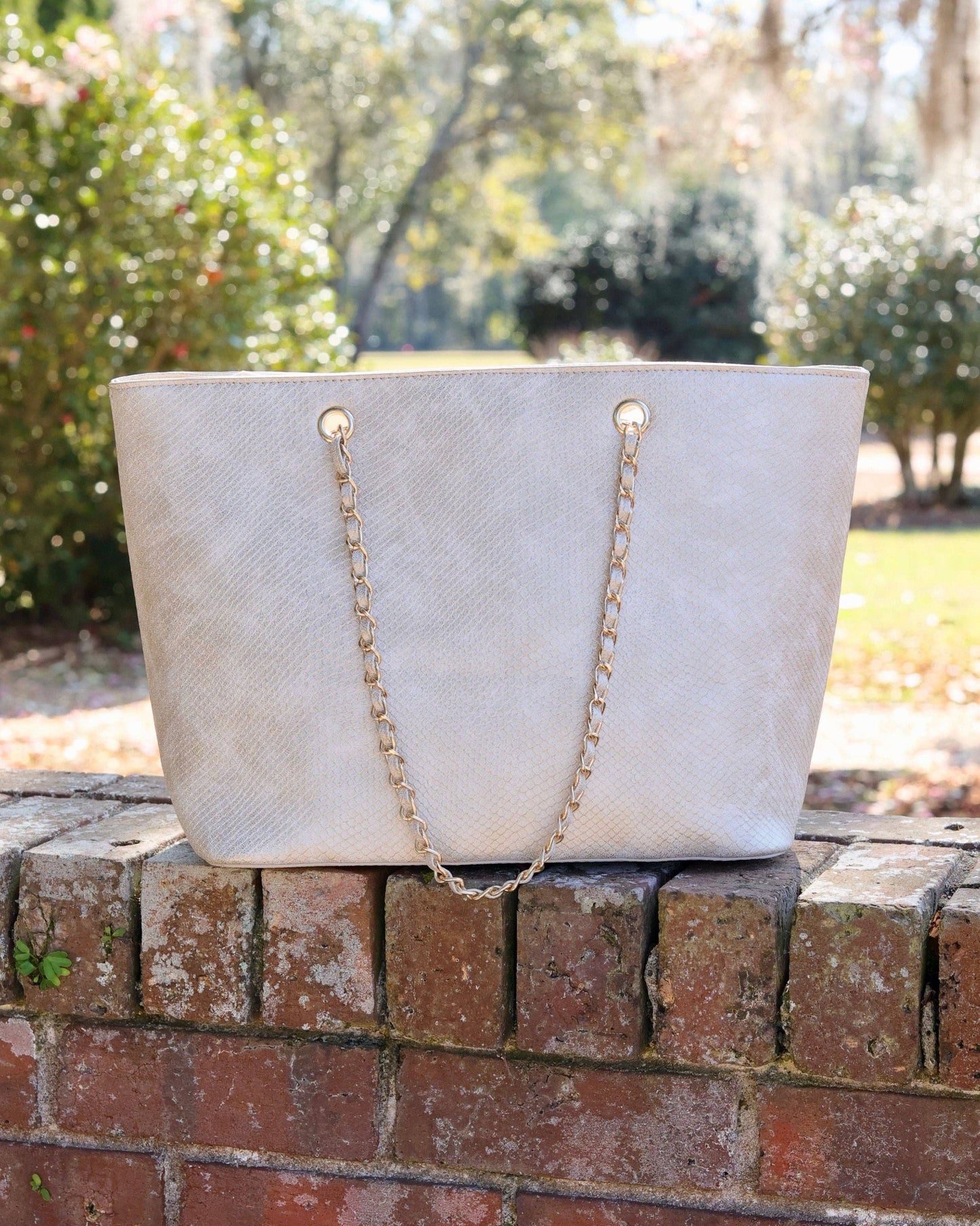 Quentin Tote Shimmer Champagne: Default