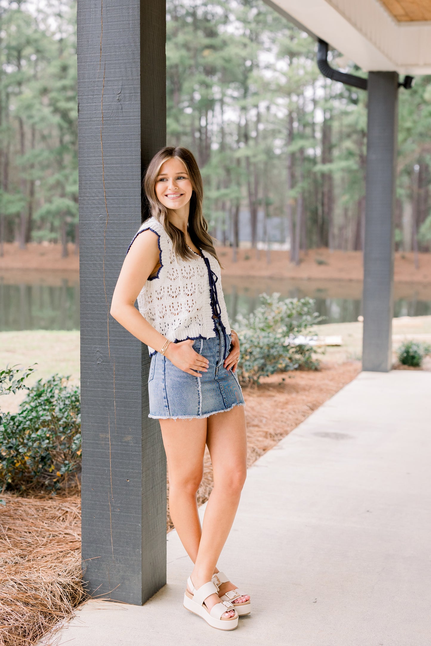 Crochet Knit Sweater Vest (Off White/Navy)