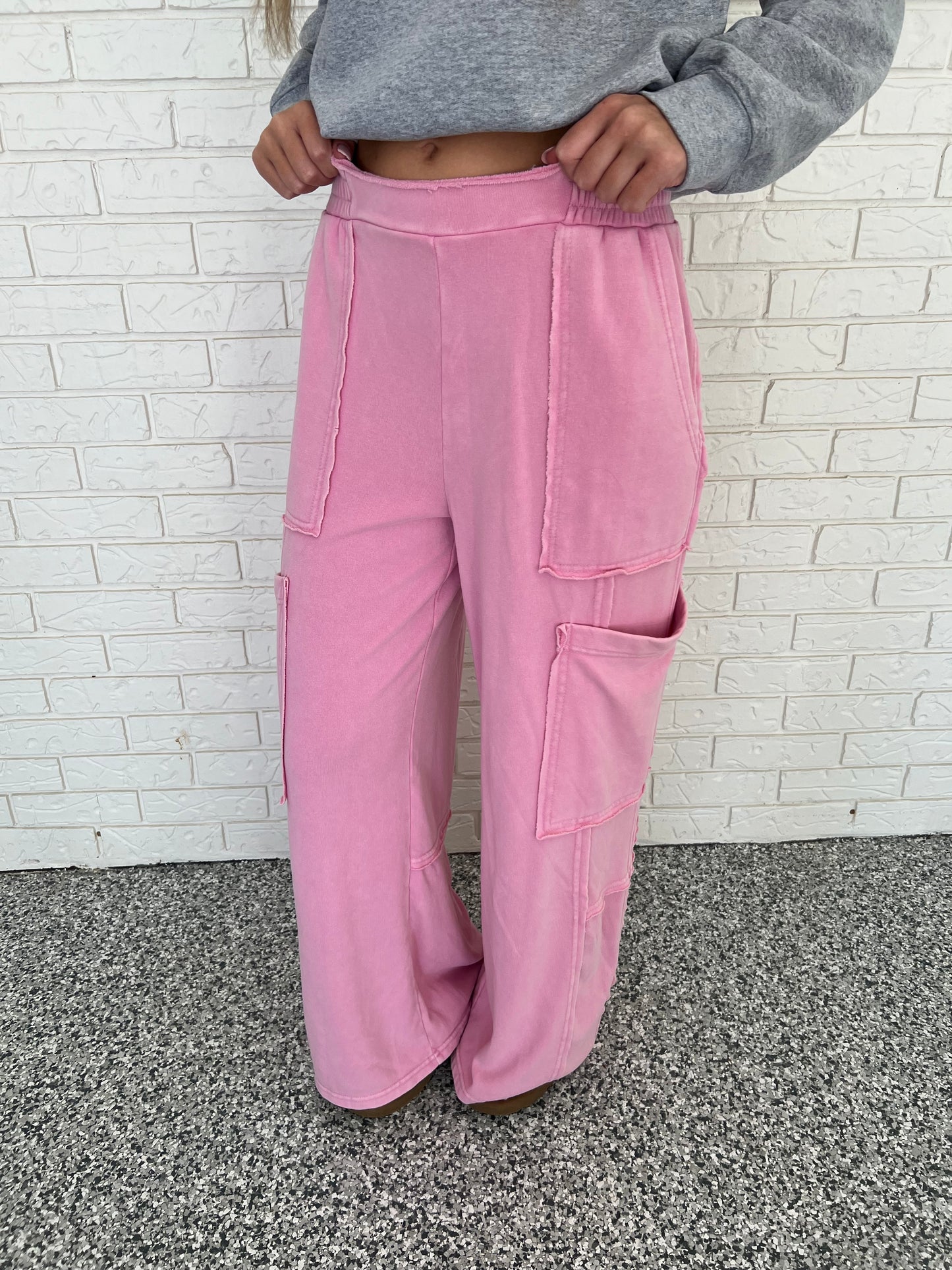 Wide legged pink pants