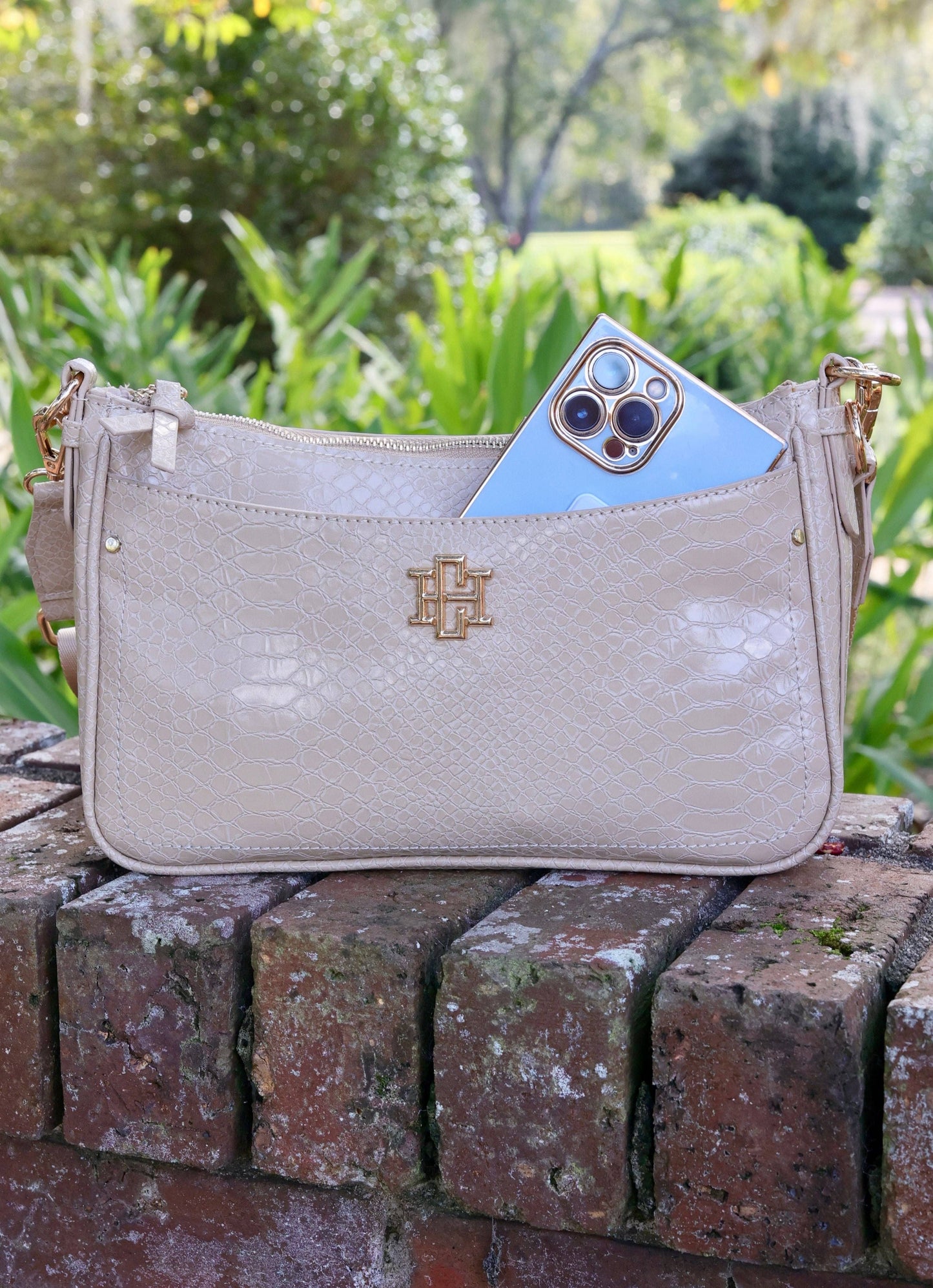 Paxton Crossbody with Pockets TAN