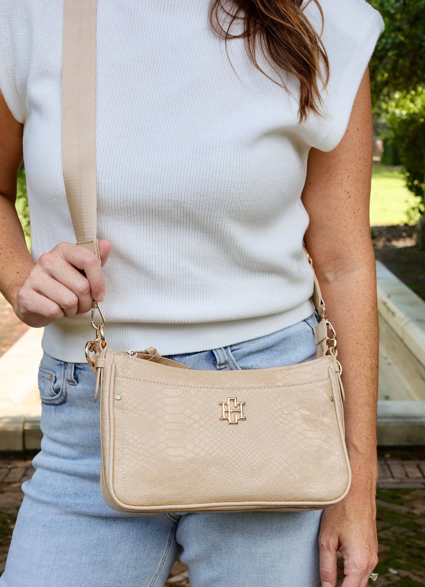 Paxton Crossbody with Pockets TAN