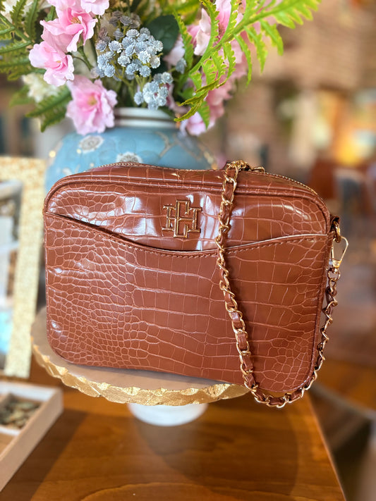 Fiona Crossbody Saddle