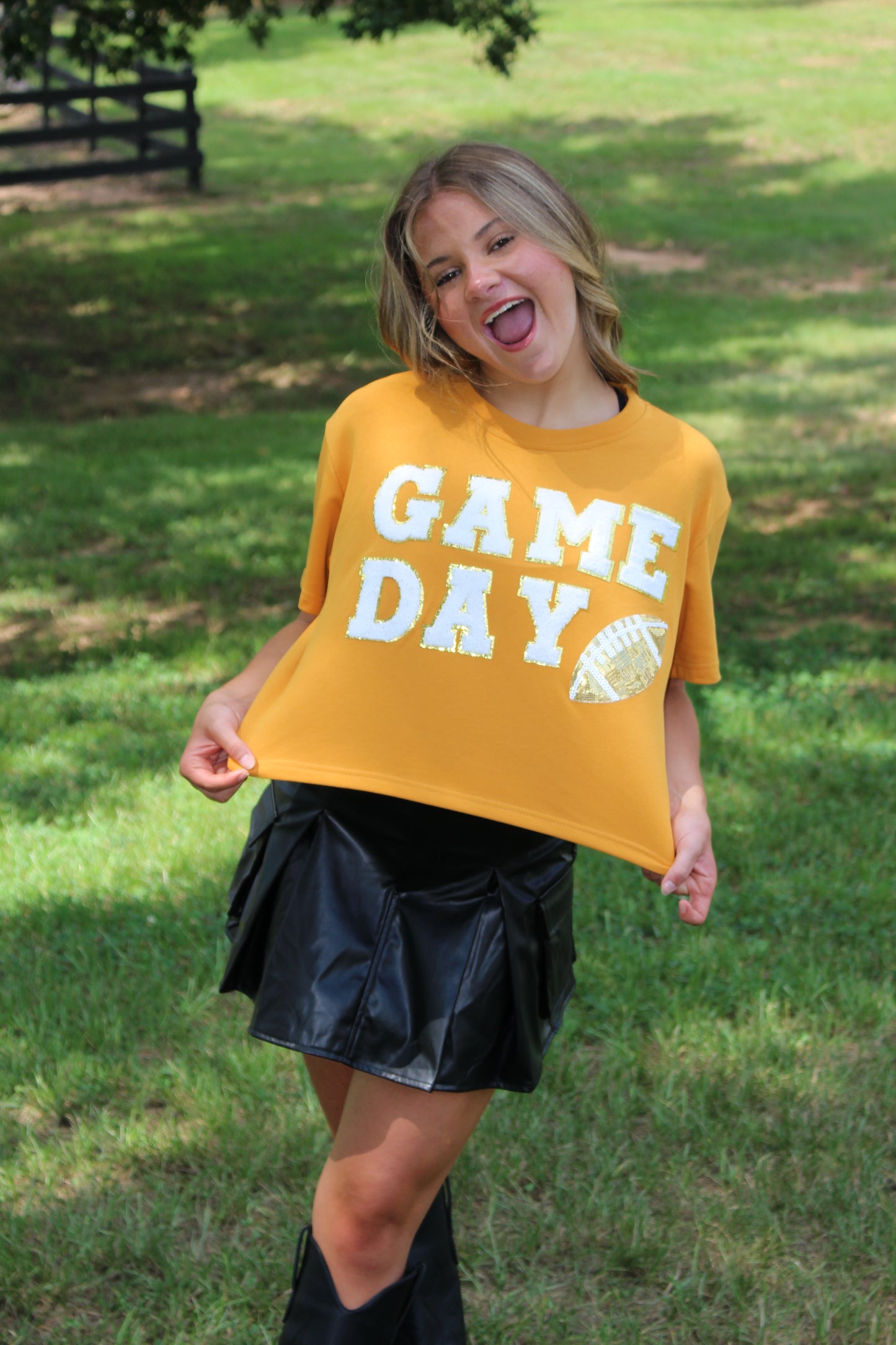 Julie Game Day Tee (Gold)