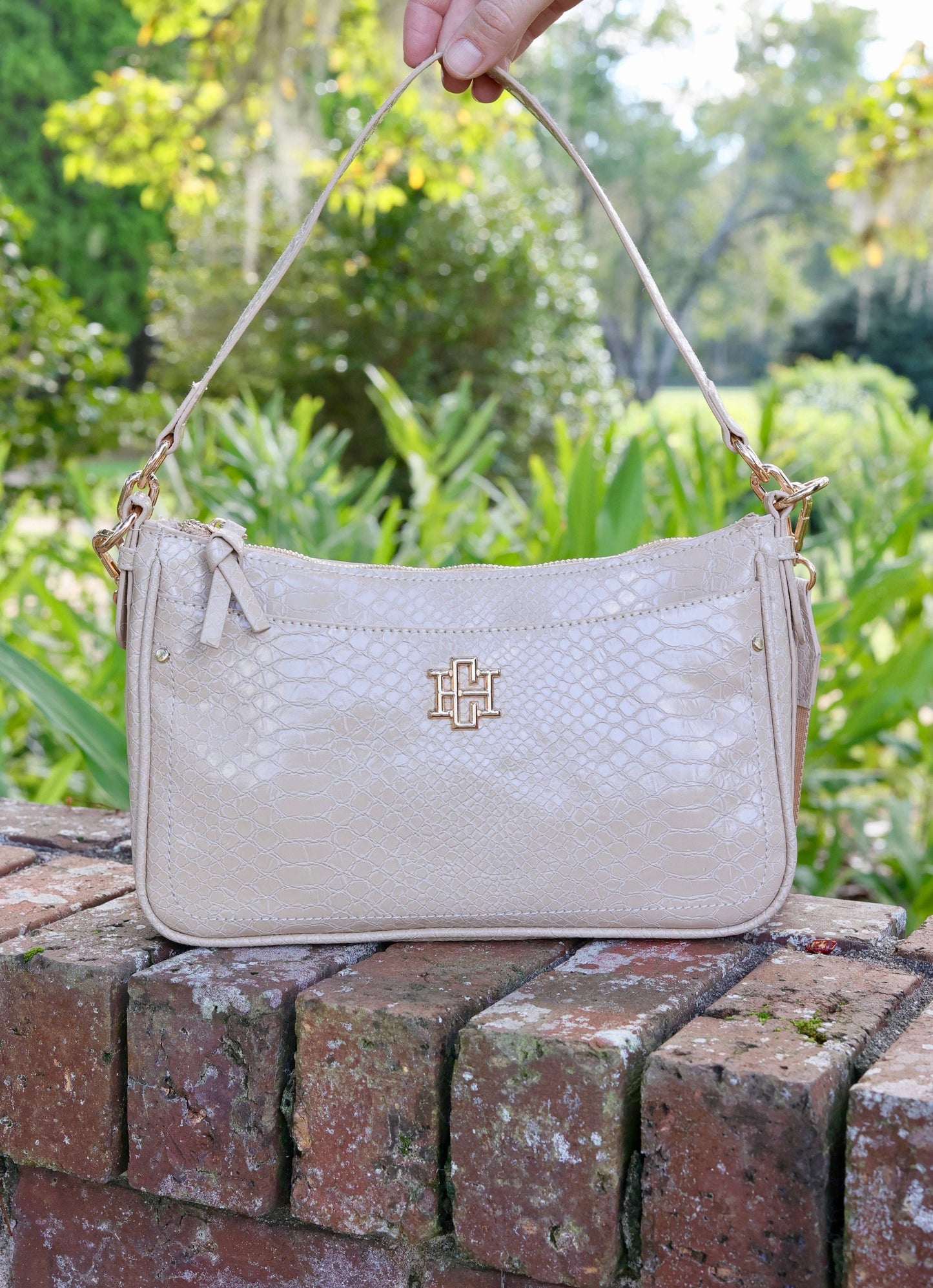 Paxton Crossbody with Pockets TAN